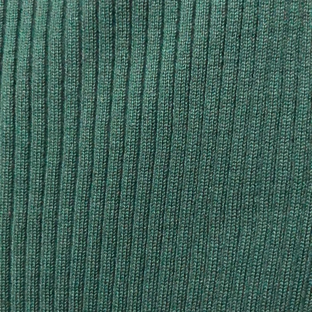 Fashion Nova Green Top - Picture 7 of 9